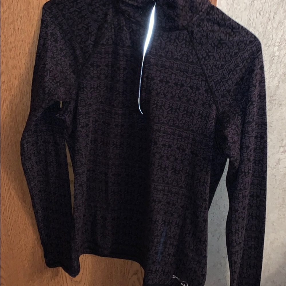 A Black and Gray Eddie Bauer Pullover
